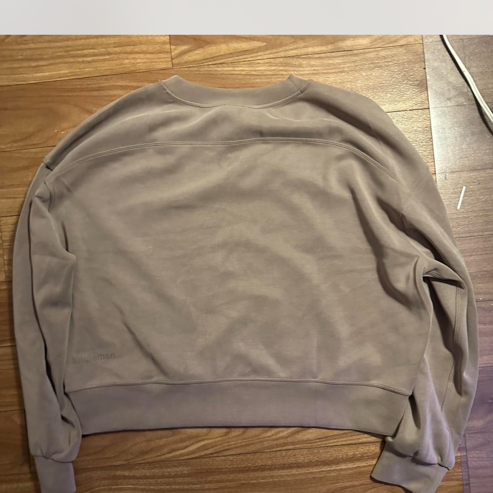Lululemon Beige Crewneck Sweatshirt